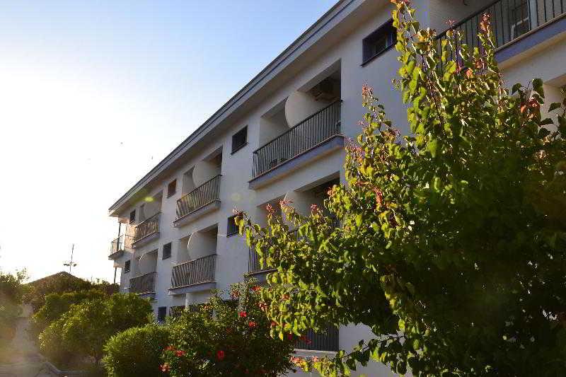 Hotel Ayamontino Punta Umbria Exterior photo