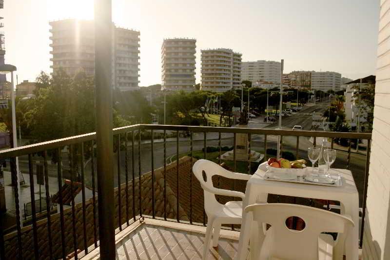 Hotel Ayamontino Punta Umbria Exterior photo