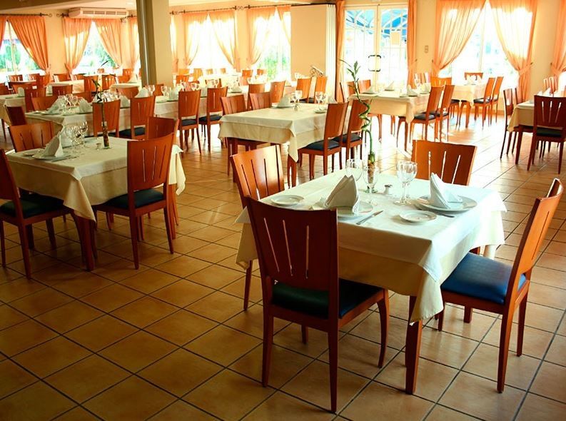 Hotel Ayamontino Punta Umbria Exterior photo
